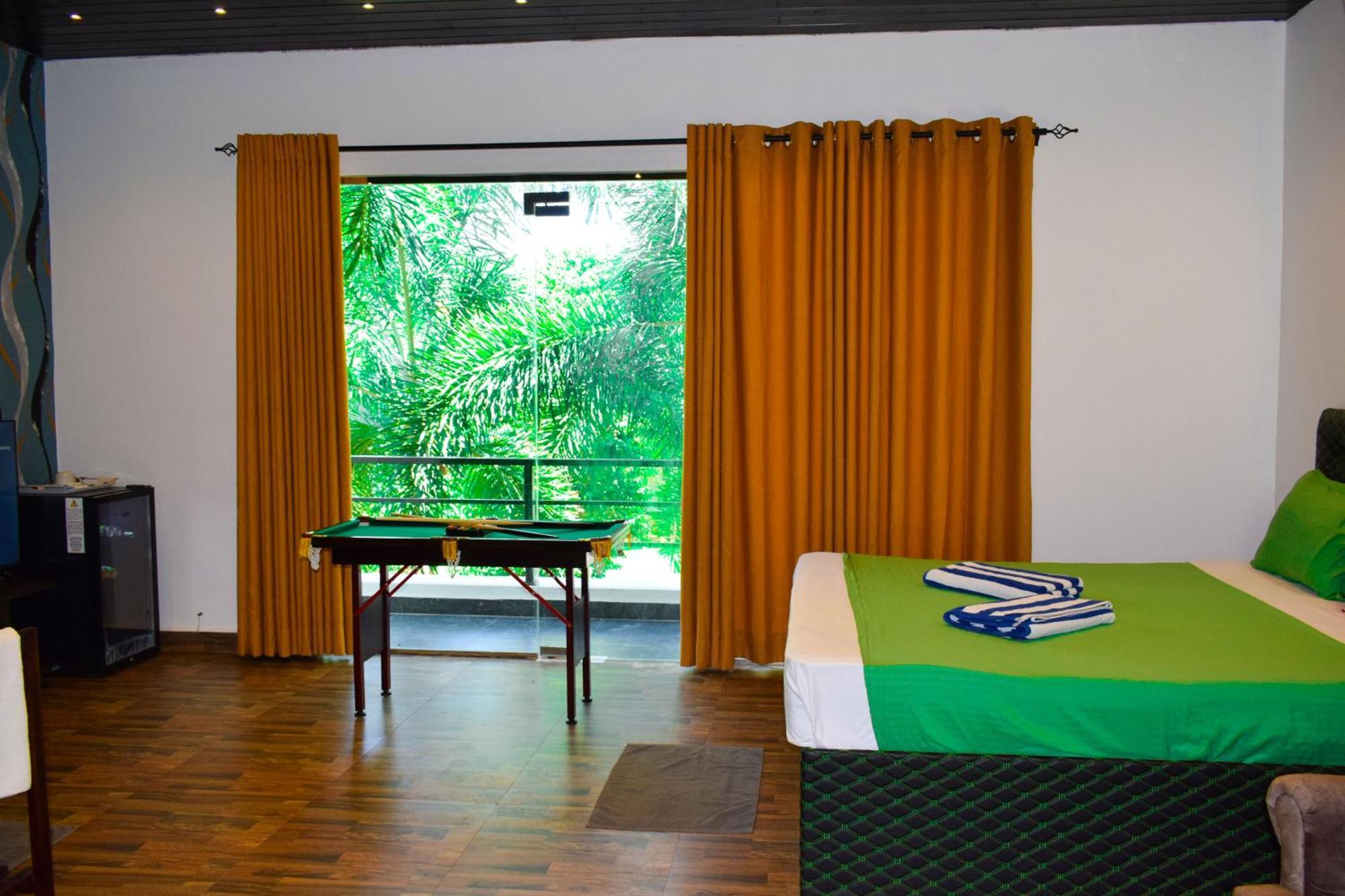 Hotel Green Garden تريكونامالاي المظهر الخارجي الصورة