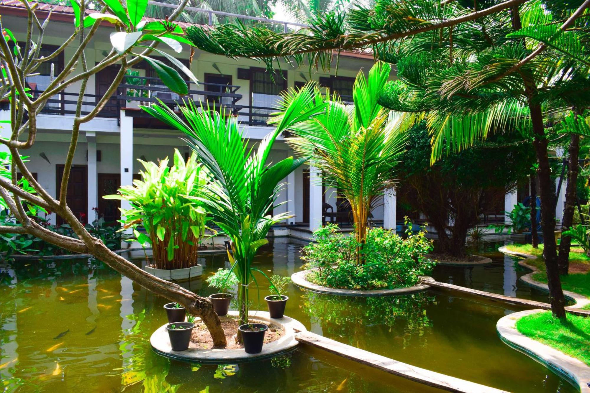 Hotel Green Garden تريكونامالاي المظهر الخارجي الصورة